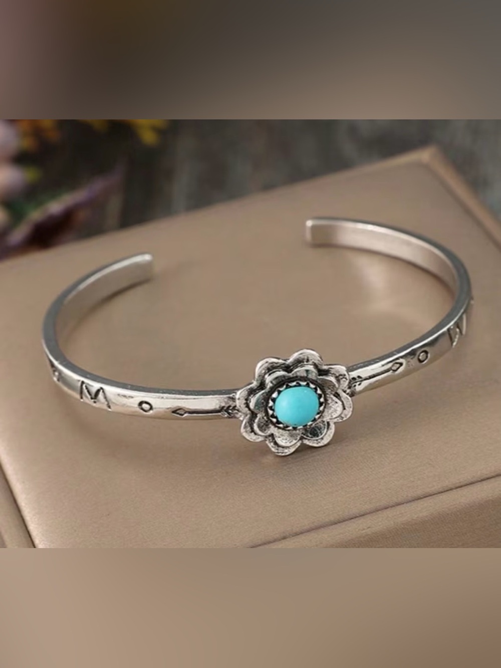 Western Bracelet Boho Silver Floral Cuff Bracelet with Turquoise Stone